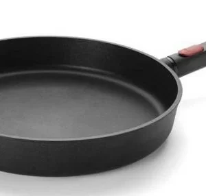 Woll Gusspfanne Diamond XR Logic 20,0 Cm/ 14,5 Cm/ 5,0 Cm/ 41,5 Cm/ 1,0 Kg 6